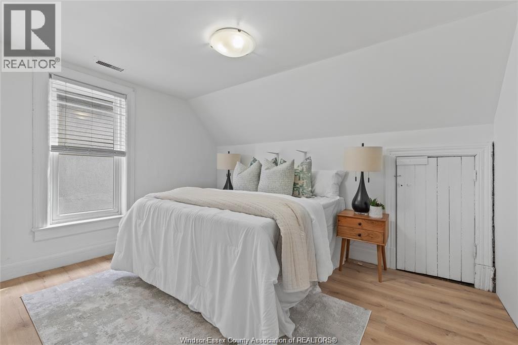 809 Gladstone, Windsor, ON, N9A 2R3 - 18