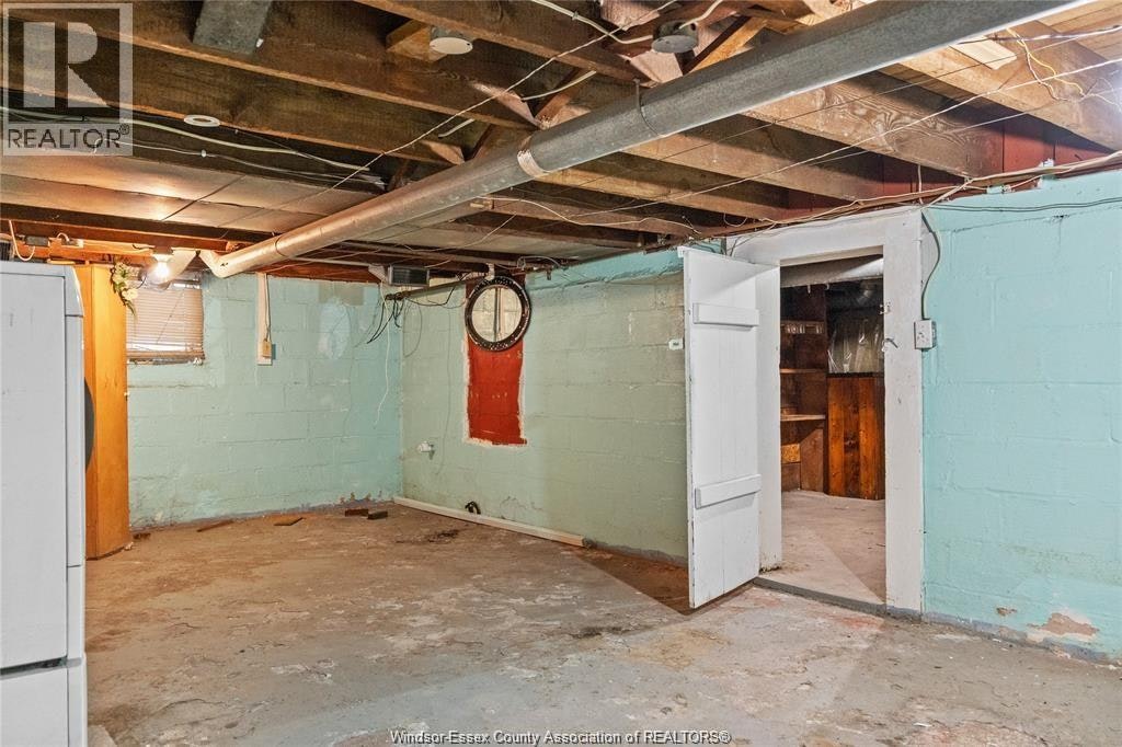 809 Gladstone, Windsor, ON, N9A 2R3 - 22