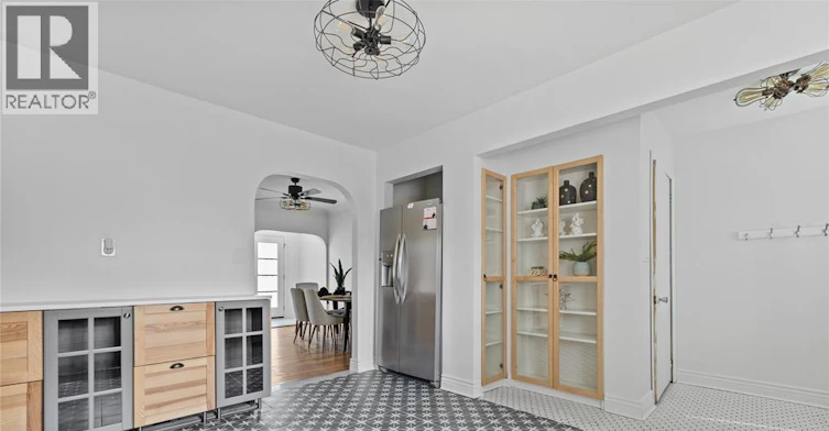 809 Gladstone, Windsor, ON, N9A 2R3 - 11