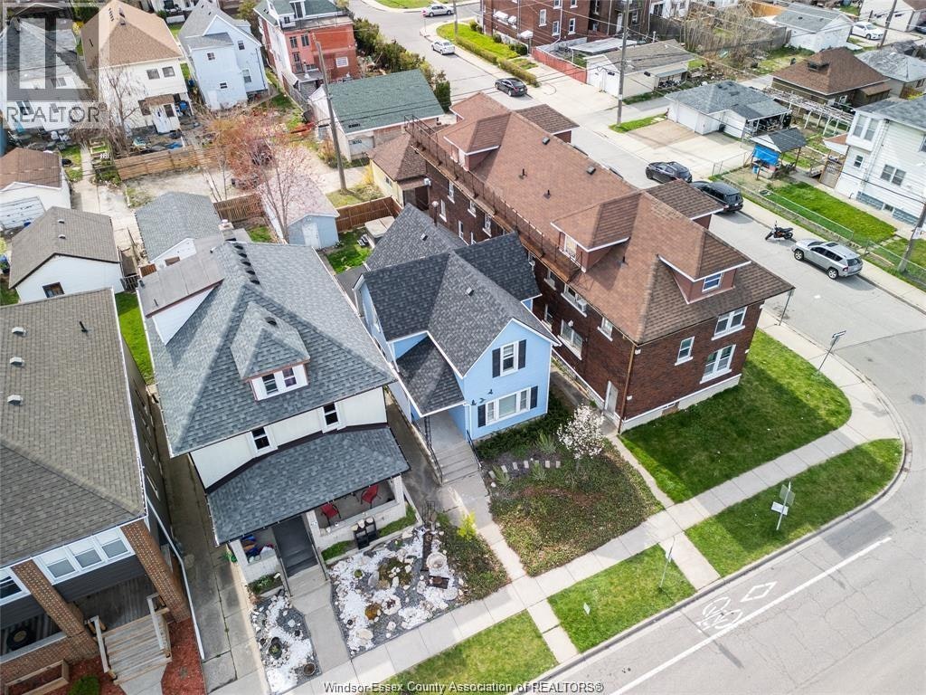 809 Gladstone, Windsor, ON, N9A 2R3 - 27
