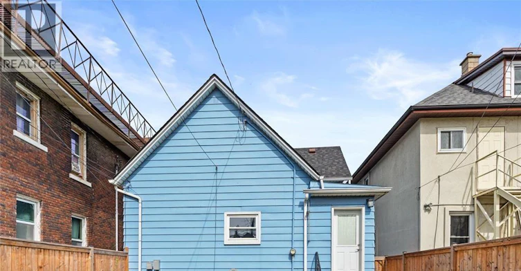 809 Gladstone, Windsor, ON, N9A 2R3 - 24