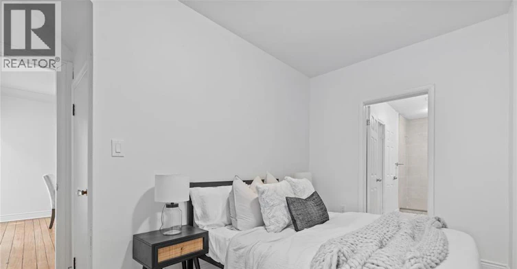 809 Gladstone, Windsor, ON, N9A 2R3 - 14