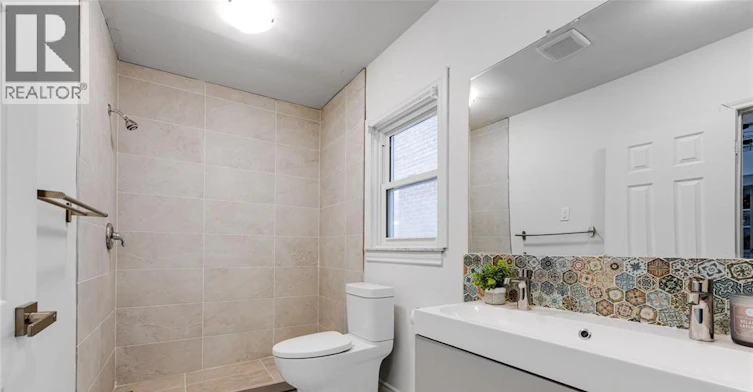 809 Gladstone, Windsor, ON, N9A 2R3 - 15