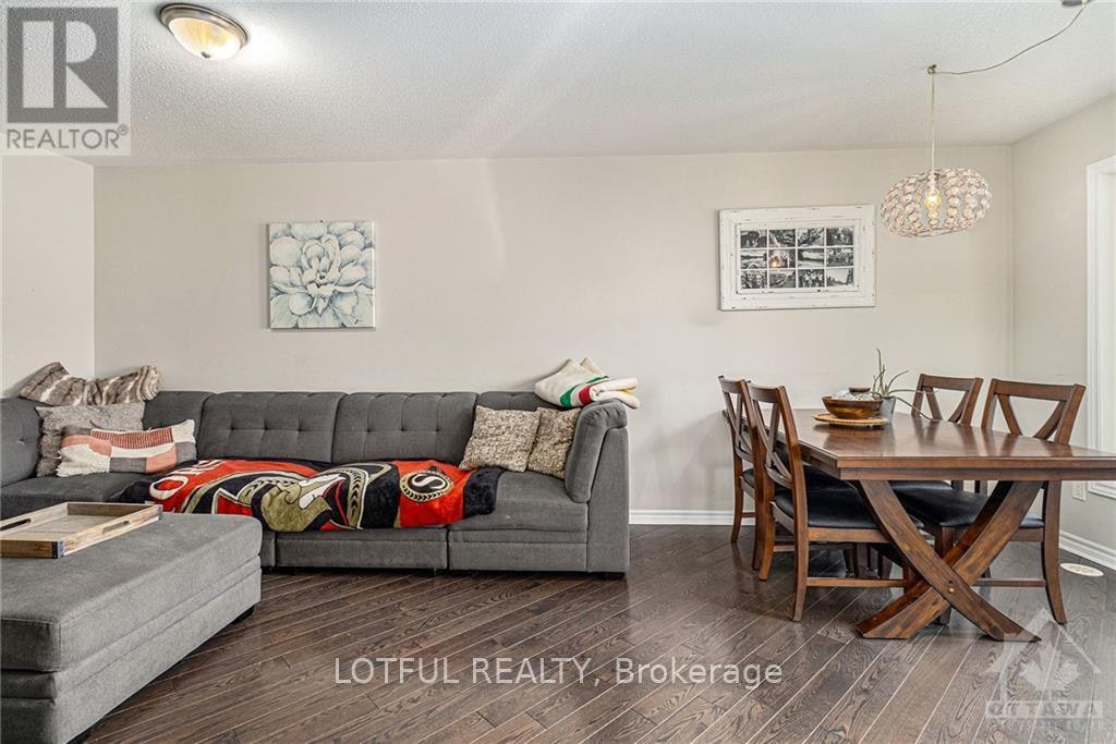 477 Meadowhawk Crescent, Ottawa, ON, K2J 5W7 - 13