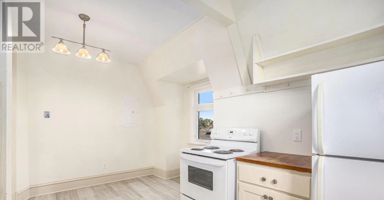4-220 Powell Avenue, Ottawa, ON, K1S 2A5 - 9