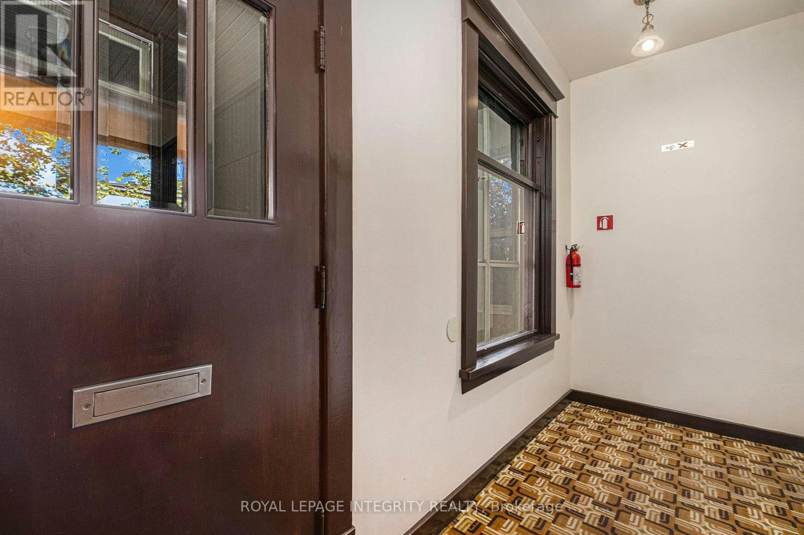 4-220 Powell Avenue, Ottawa, ON, K1S 2A5 - 3