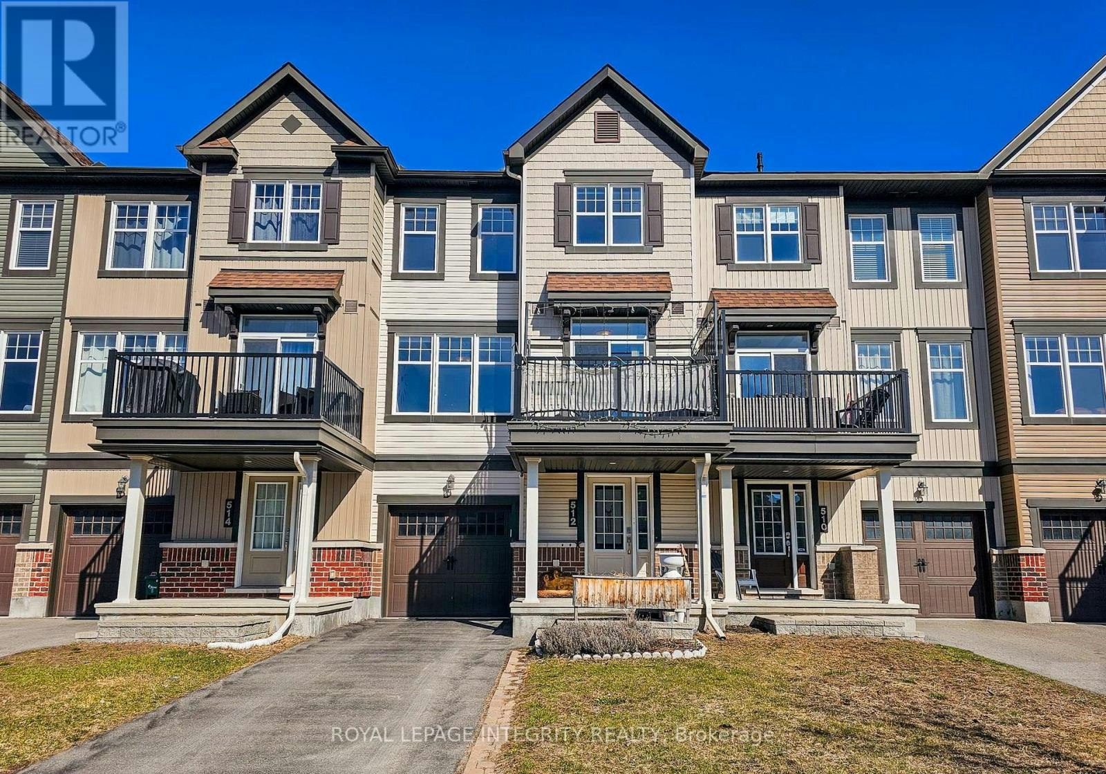 512 Thimbleberry Row, Ottawa, ON, K4A 3W4