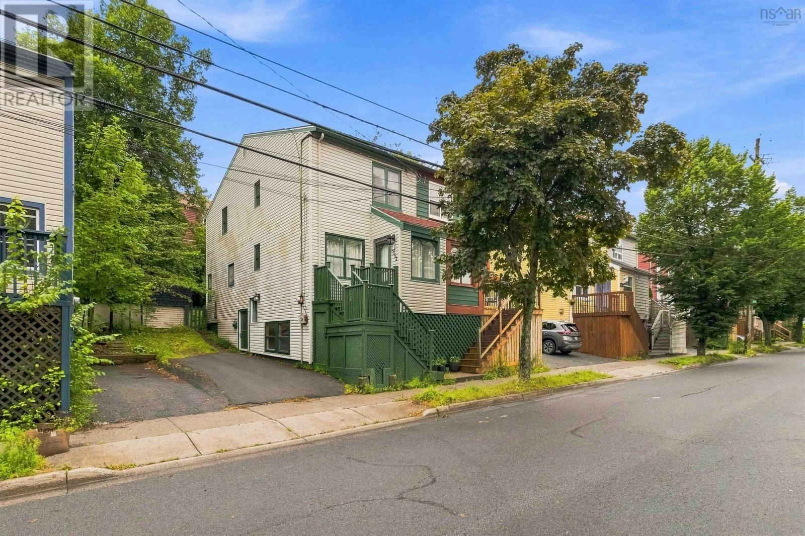 2552 Brunswick Street, Halifax, NS, B3K 2Z6