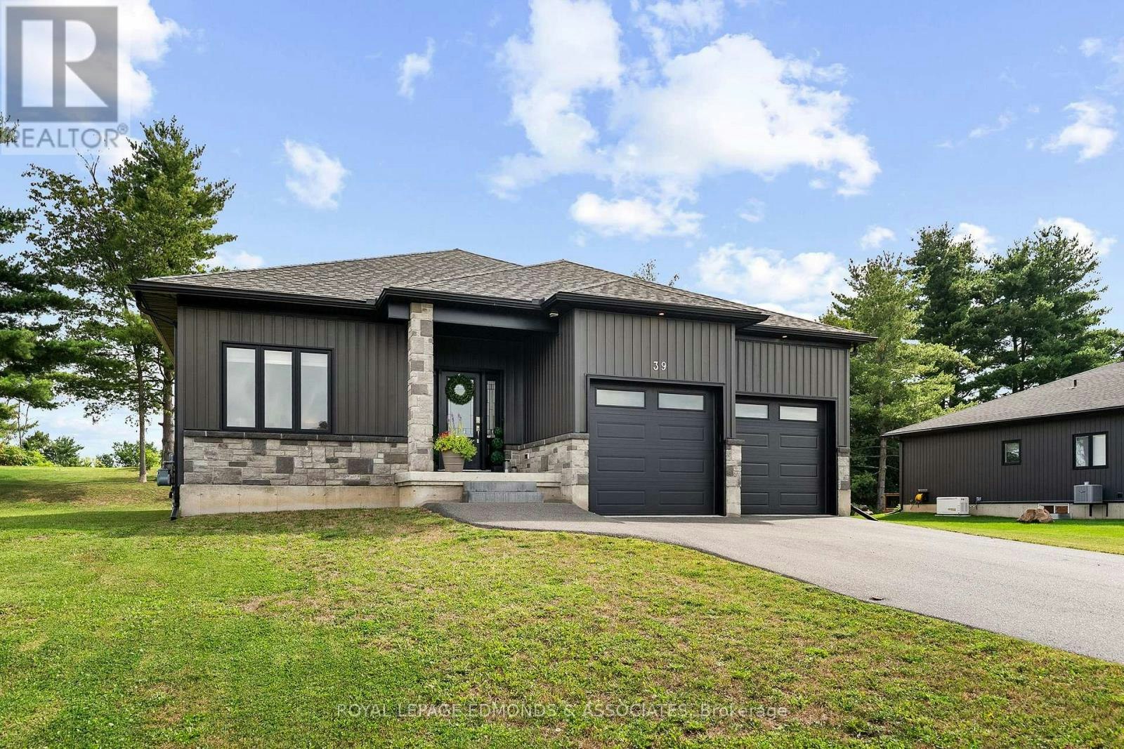 39 Morrison Drive, Whitewater Region, ON, K0J 1K0