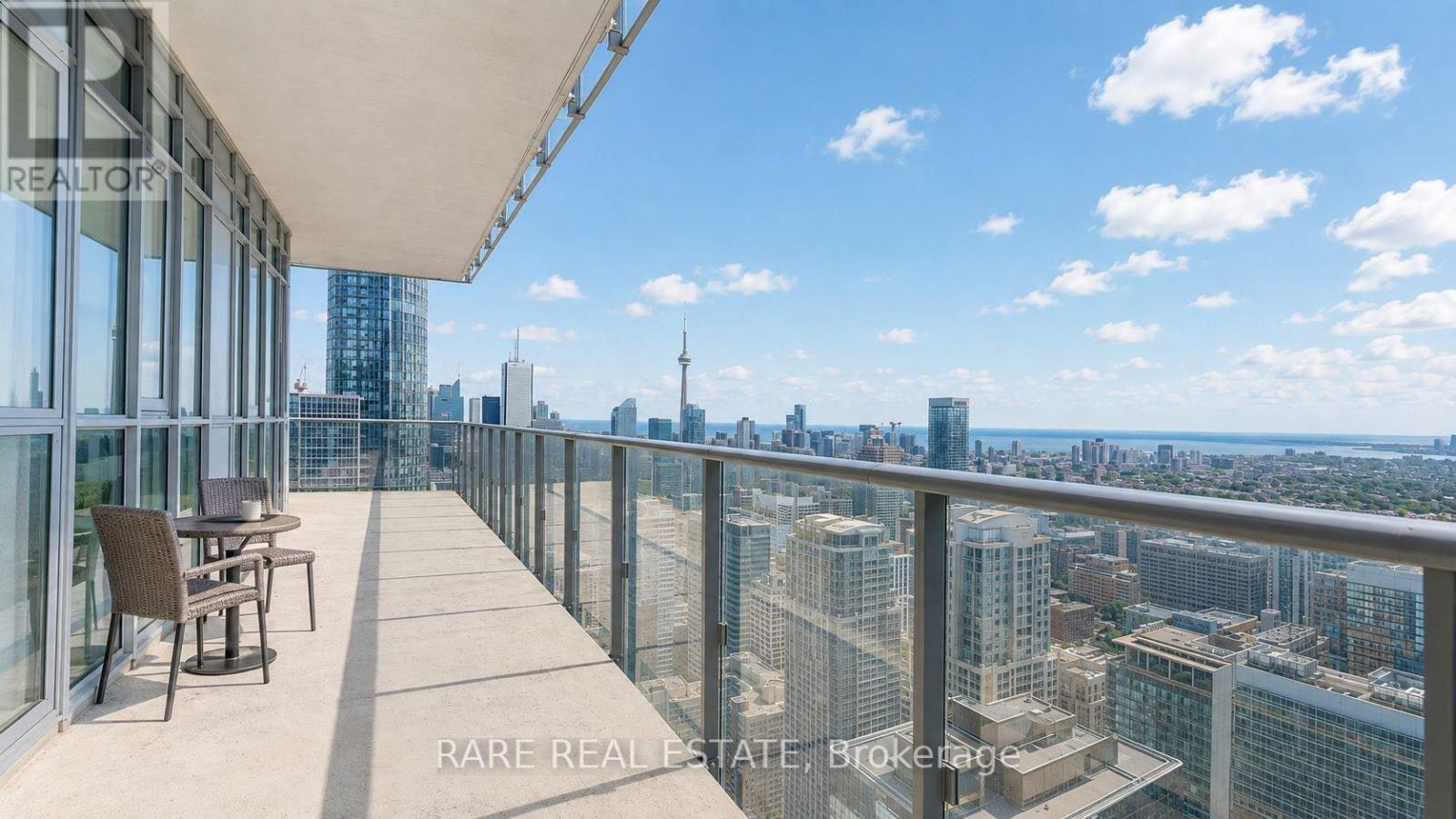 6111-7 Grenville Street, Toronto, ON, M4Y 0E9 - 12