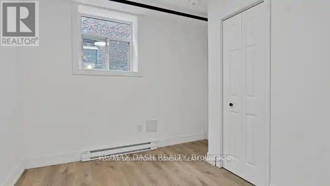 31-917 St Clair Avenue W, Toronto, ON, M6C 1C7 - 37