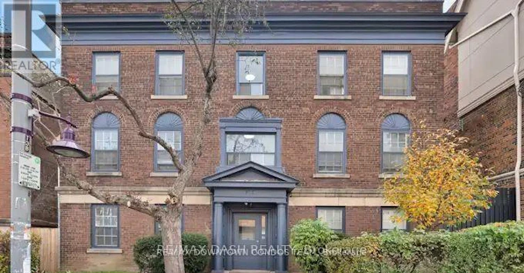 31-917 St Clair Avenue W, Toronto, ON, M6C 1C7 - 18