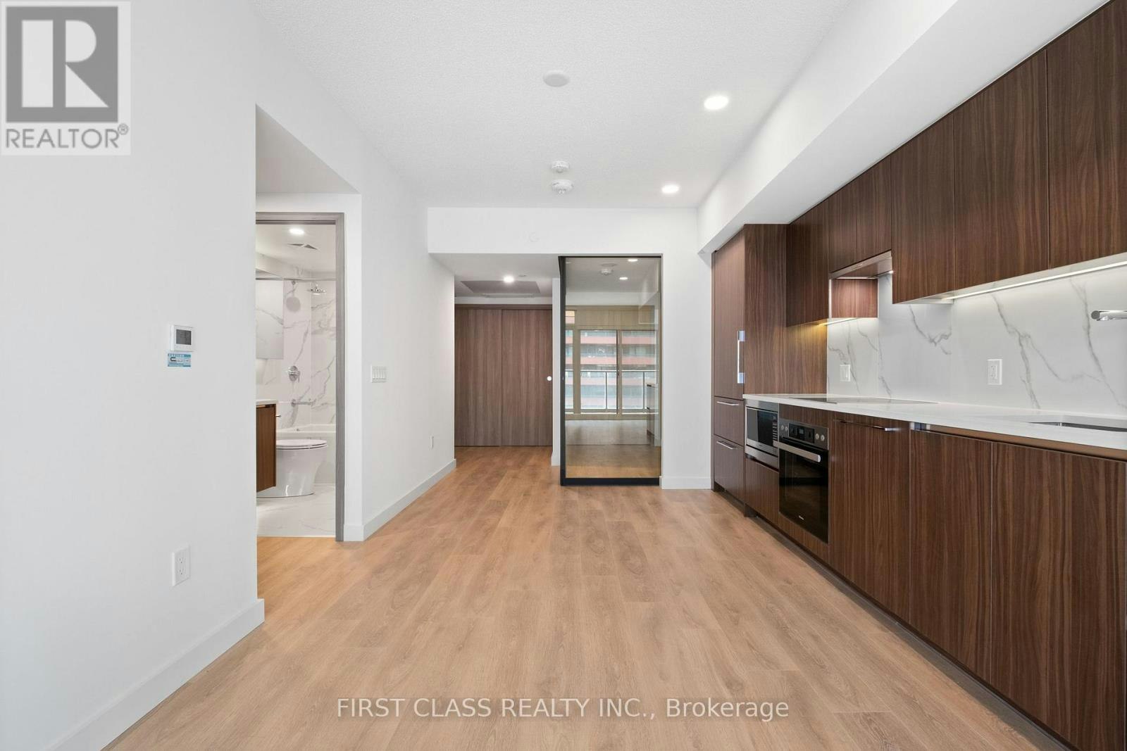 728W-3 Concord Cityplace Way, Toronto, ON, M5V 0X4 - 6