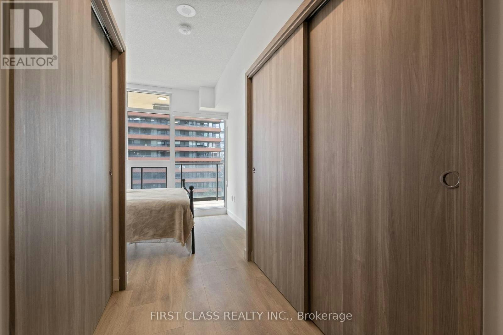728W-3 Concord Cityplace Way, Toronto, ON, M5V 0X4 - 14
