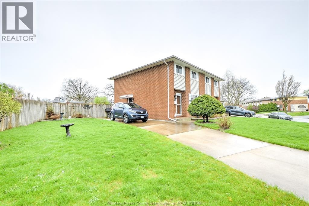 9447 Alten Drive, Windsor, ON, N8R 1V9