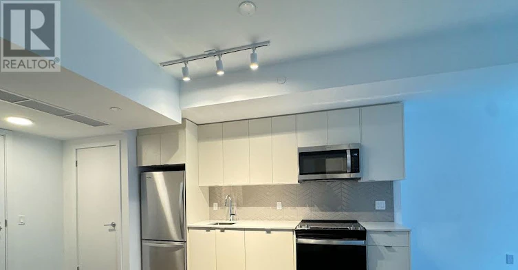 337 D-1614 Charles Street, Whitby, ON, L1N 1B9 - 3