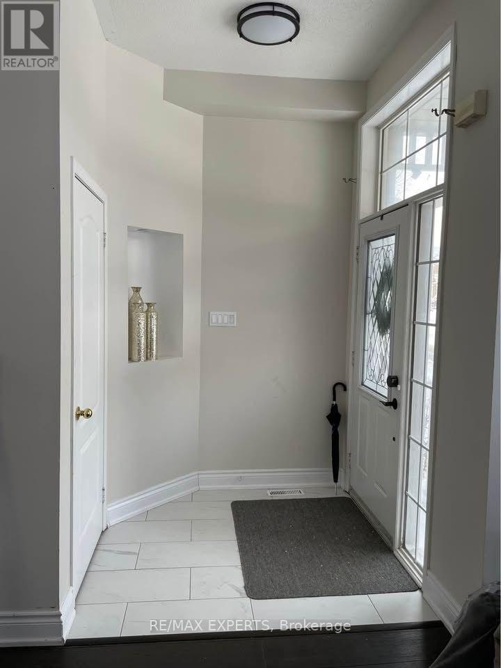59 Cornell Park Avenue, Markham, ON, L6B 1B5 - 2