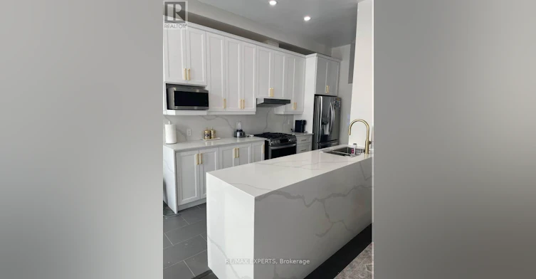 59 Cornell Park Avenue, Markham, ON, L6B 1B5 - 4