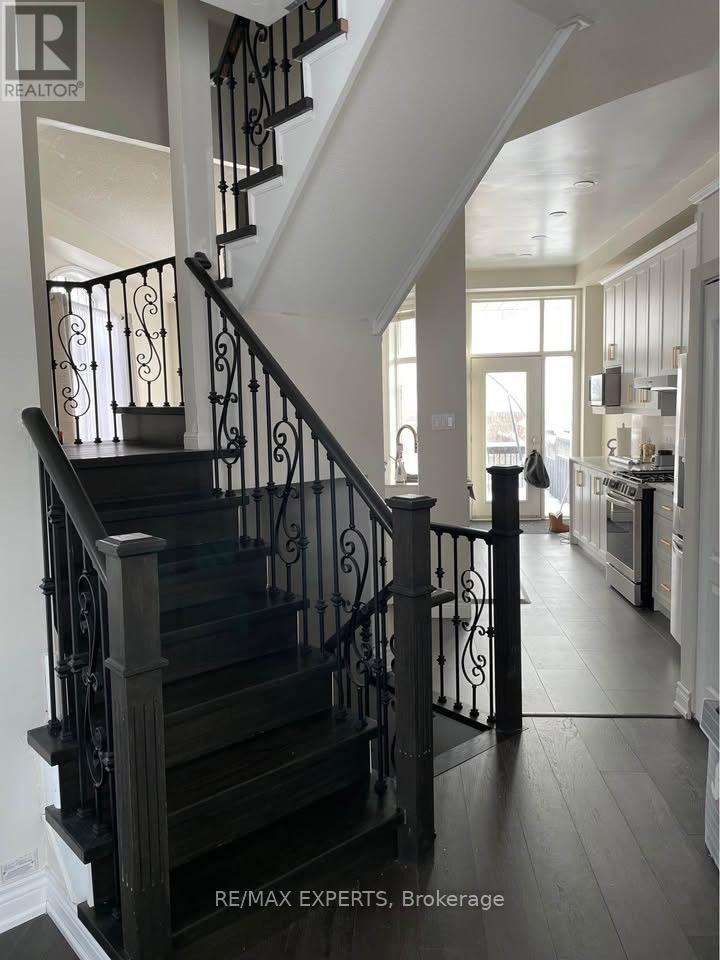 59 Cornell Park Avenue, Markham, ON, L6B 1B5 - 3