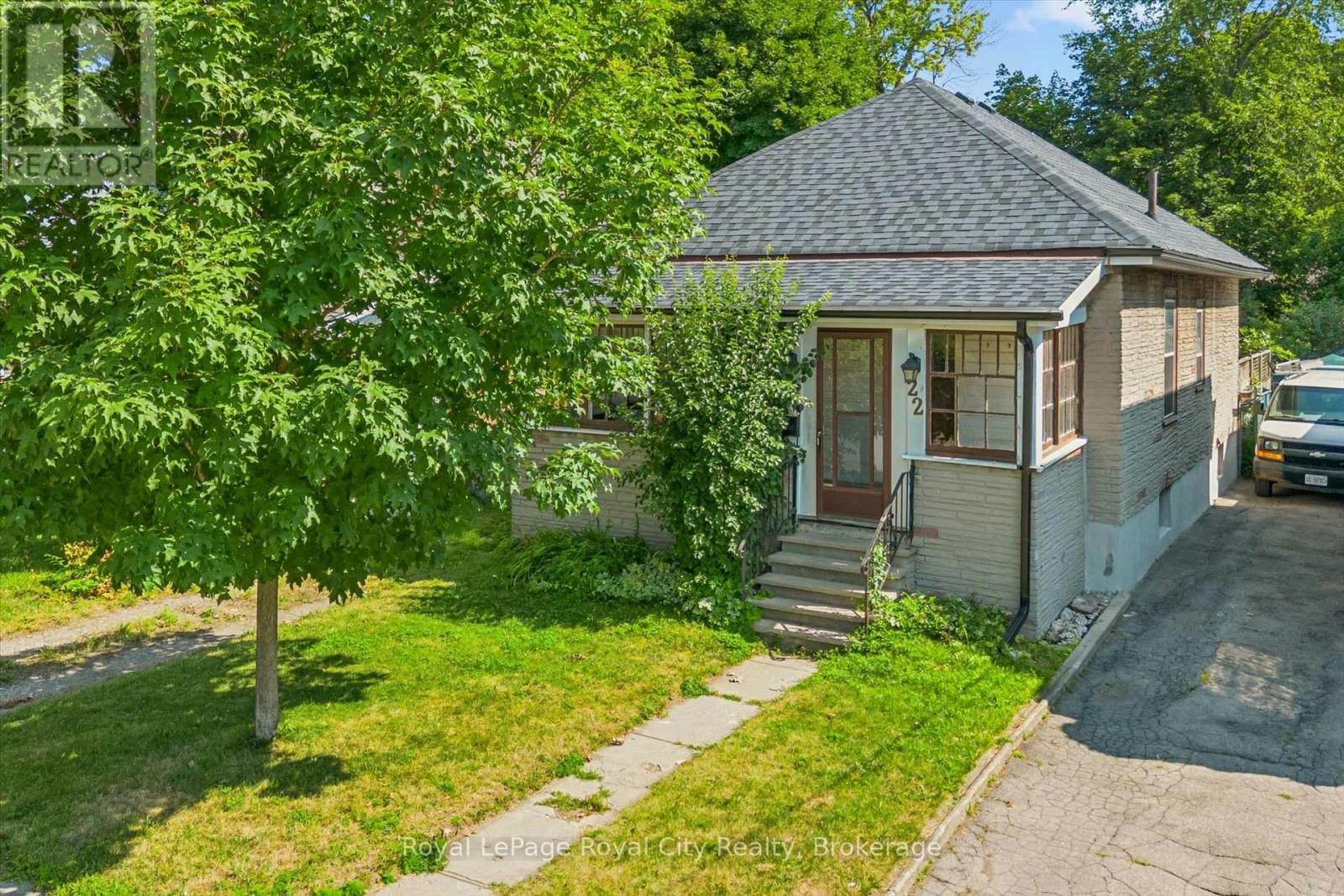 22 Boult Avenue, Guelph, ON, N1E 5W7