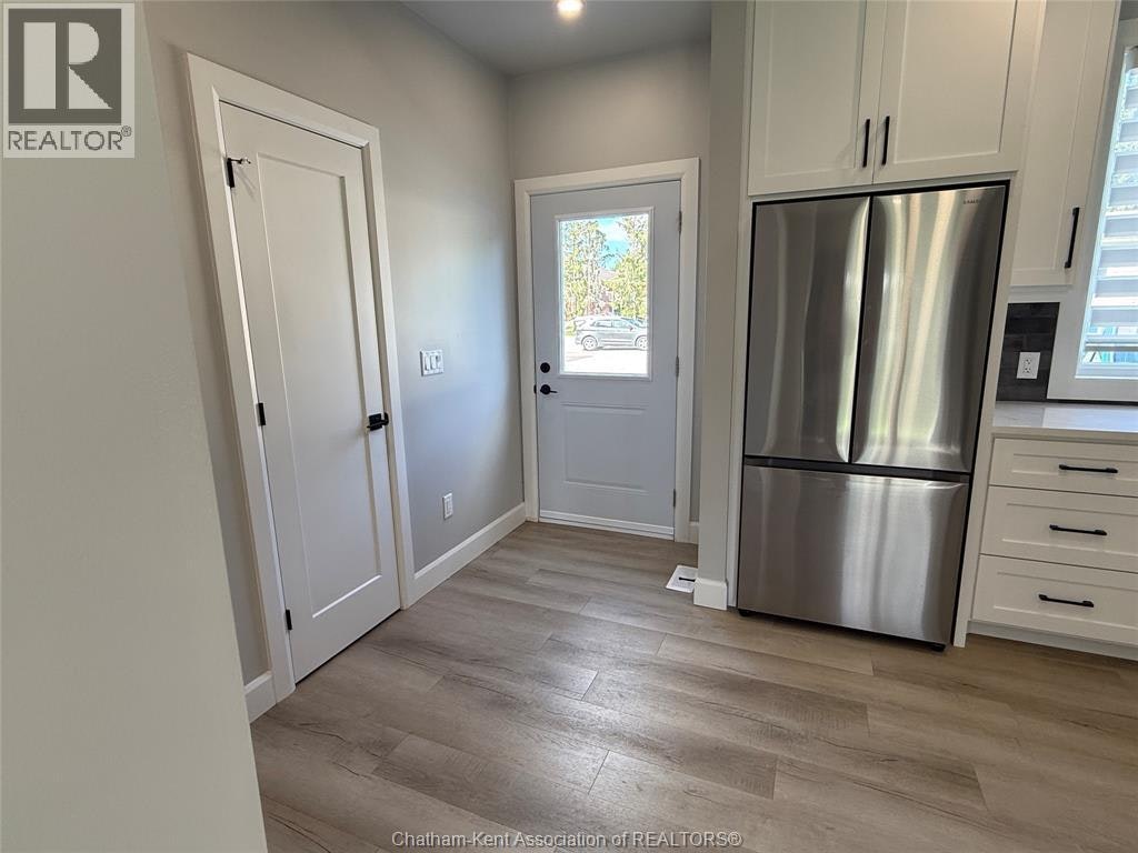 2-983 Chandler Street, Chatham-Kent, ON, N0P 1M0 - 2