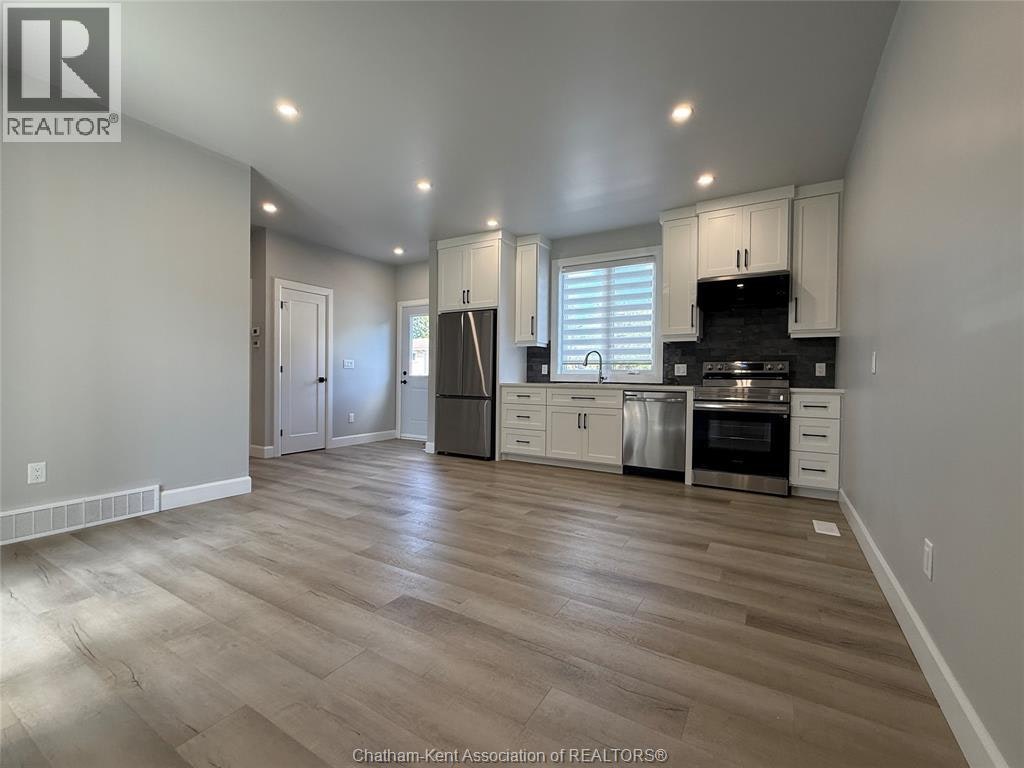 2-983 Chandler Street, Chatham-Kent, ON, N0P 1M0 - 4