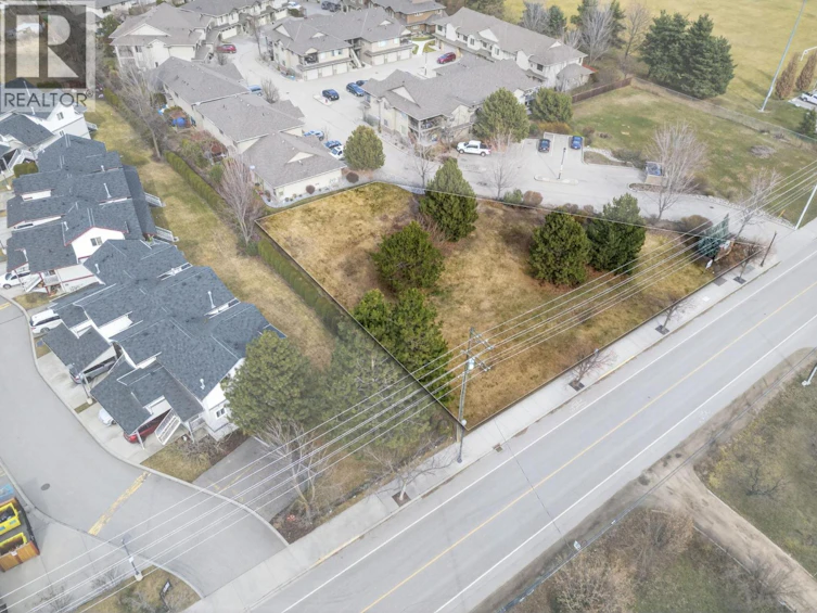 3318 Woodsdale Road, Lake Country, BC, V4V 1X6 - 4