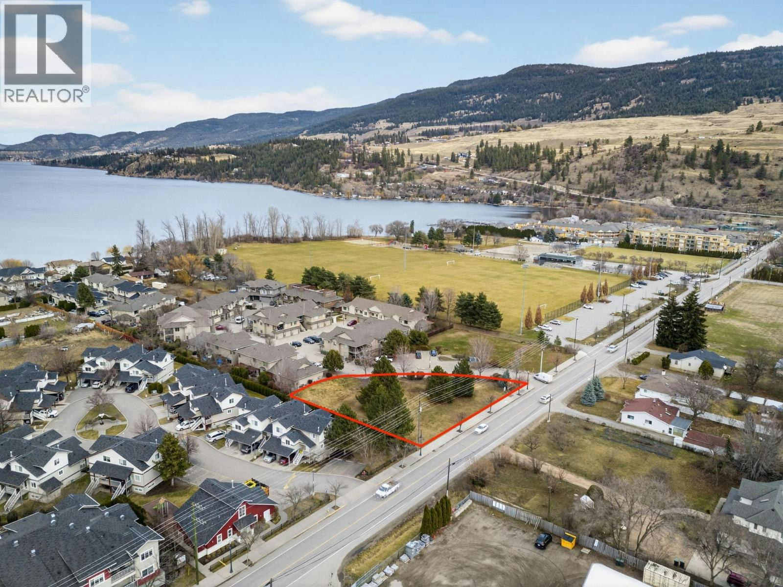 3318 Woodsdale Road, Lake Country, BC, V4V 1X6