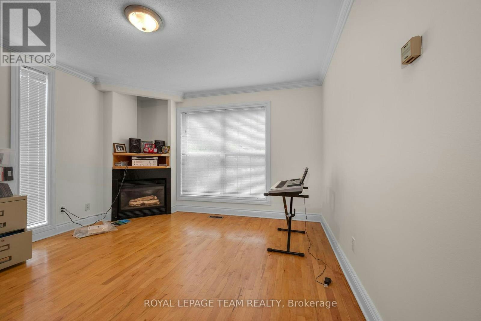 48 Ella Street, Ottawa, ON, K1S 2S4 - 4