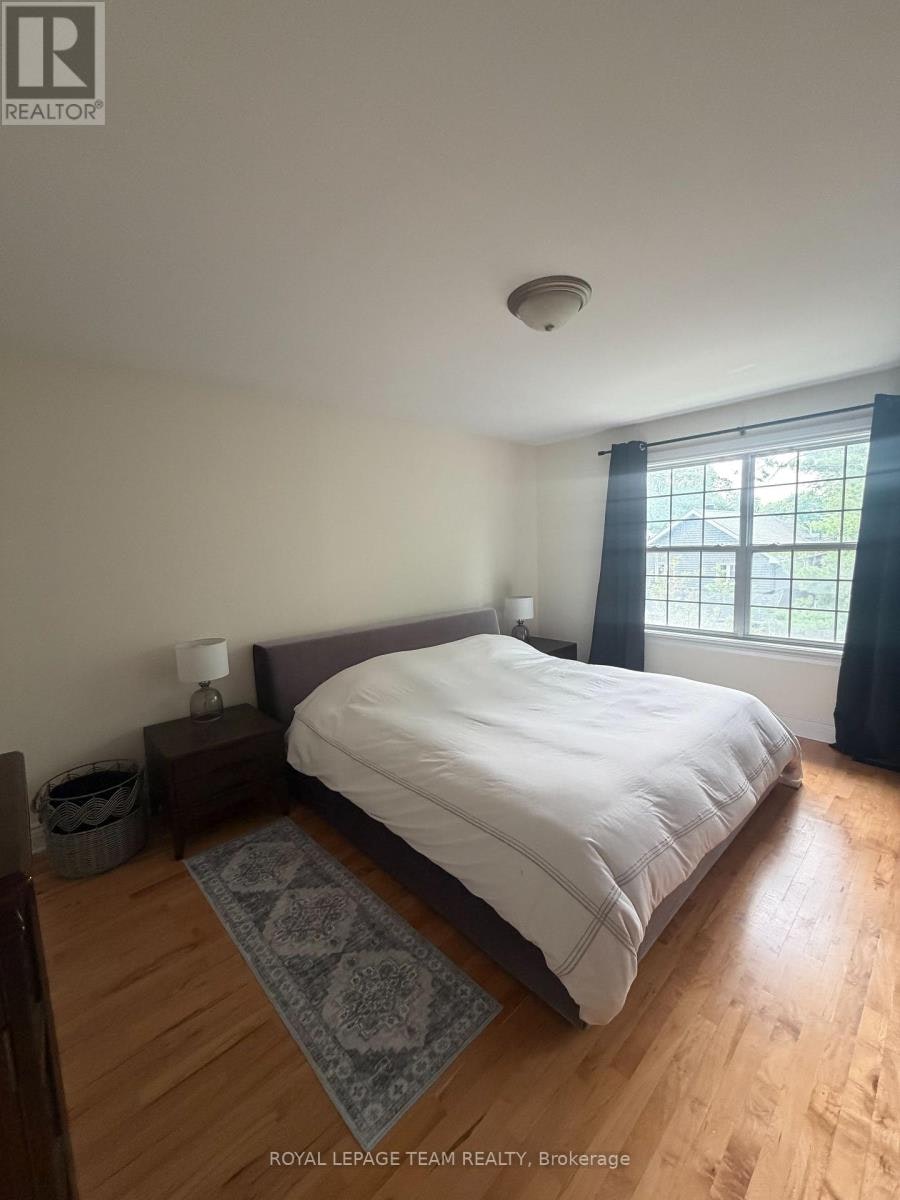48 Ella Street, Ottawa, ON, K1S 2S4 - 5