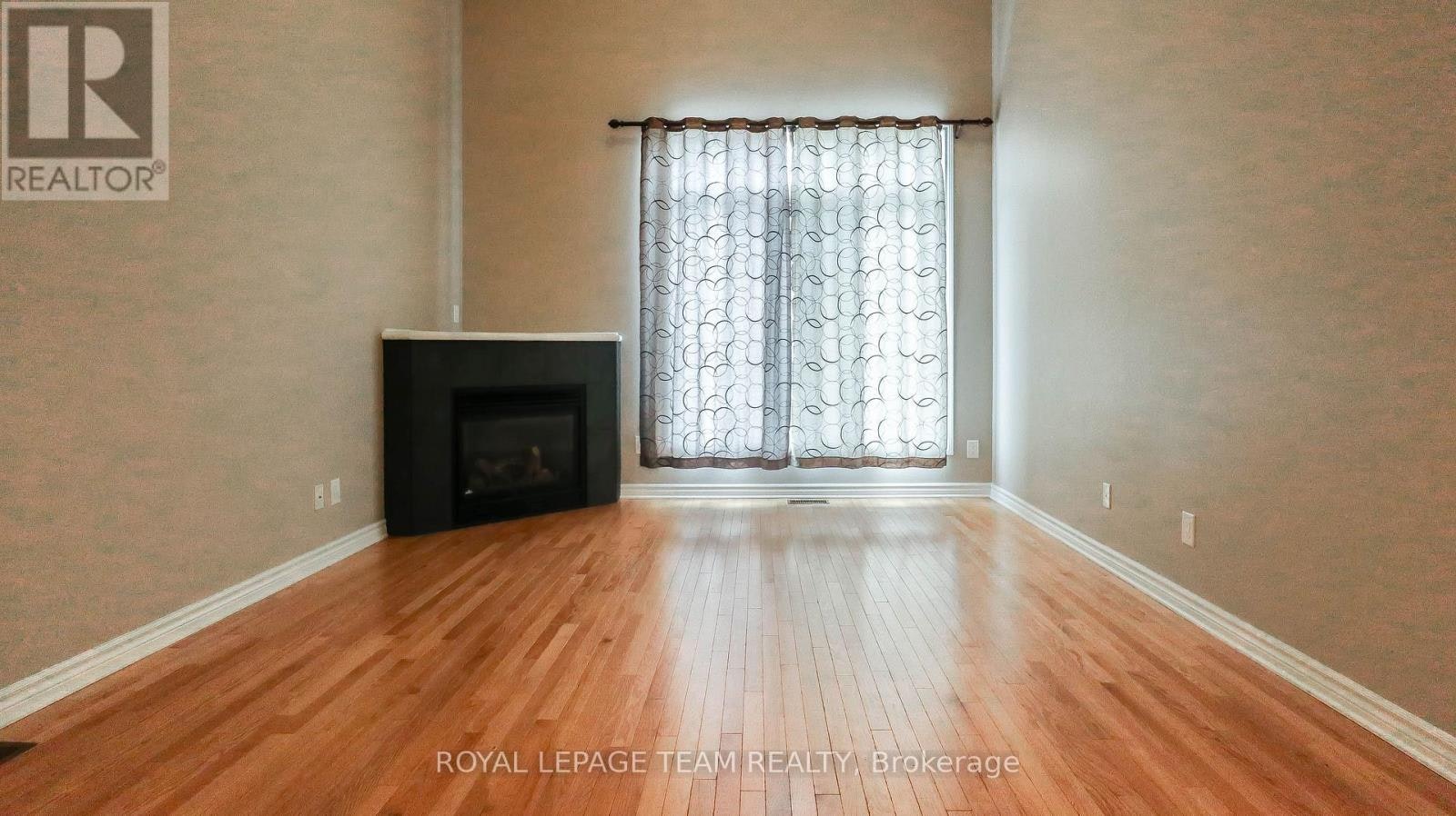 119 Bridgestone Drive, Ottawa, ON, K2M 0A4 - 12
