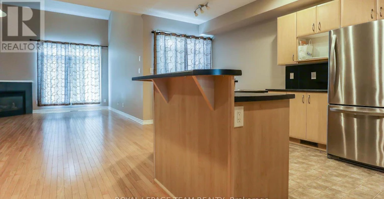 119 Bridgestone Drive, Ottawa, ON, K2M 0A4 - 6