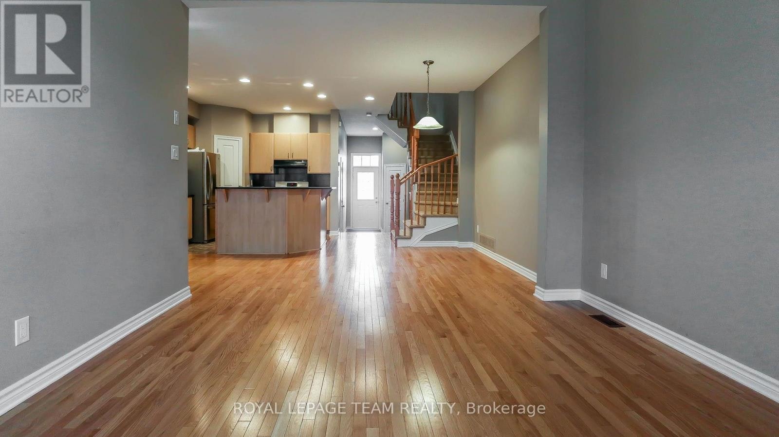 119 Bridgestone Drive, Ottawa, ON, K2M 0A4 - 11
