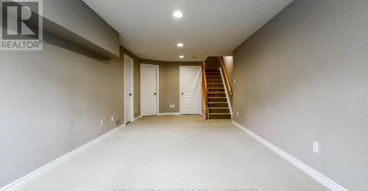 119 Bridgestone Drive, Ottawa, ON, K2M 0A4 - 26