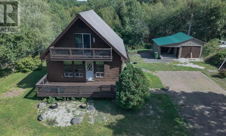 27 Riverview Drive
