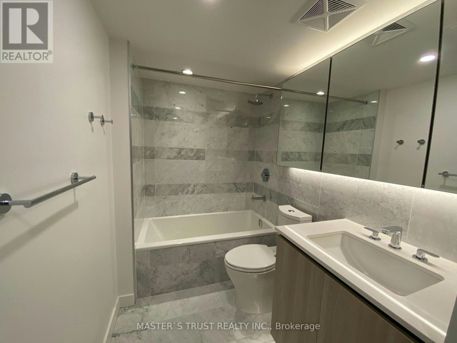 716-17 Bathurst Street, Toronto, ON, M5V 0N1 - 11