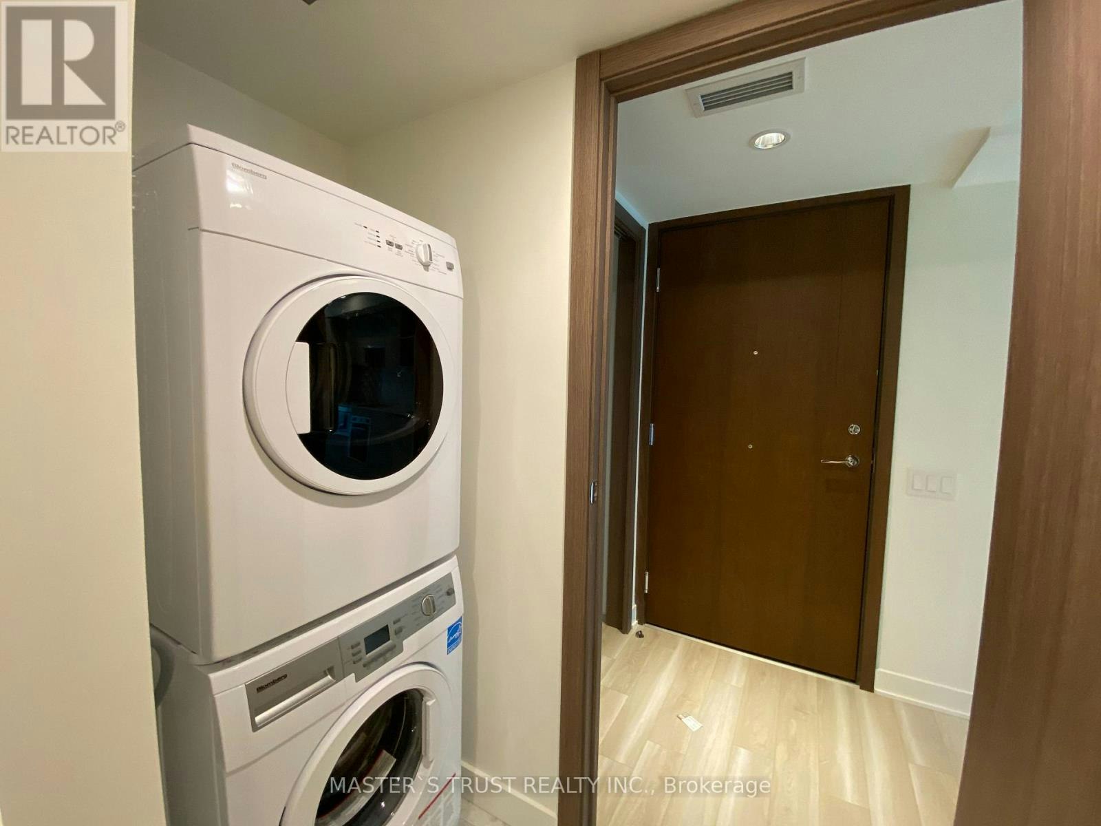 716-17 Bathurst Street, Toronto, ON, M5V 0N1 - 14
