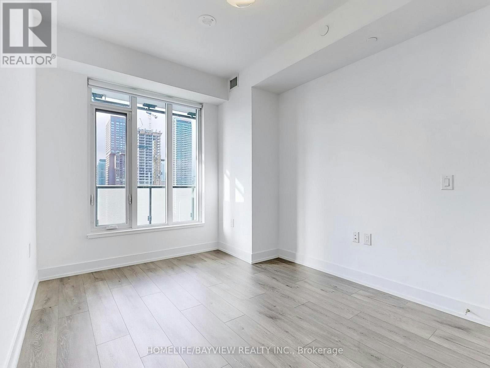 2501-575 Bloor Street E, Toronto, ON, M4W 0B2 - 24