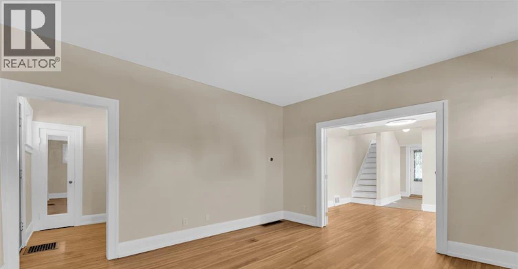 UPPER-1605 Dougall Avenue, Windsor, ON, N8X 1S4 - 7