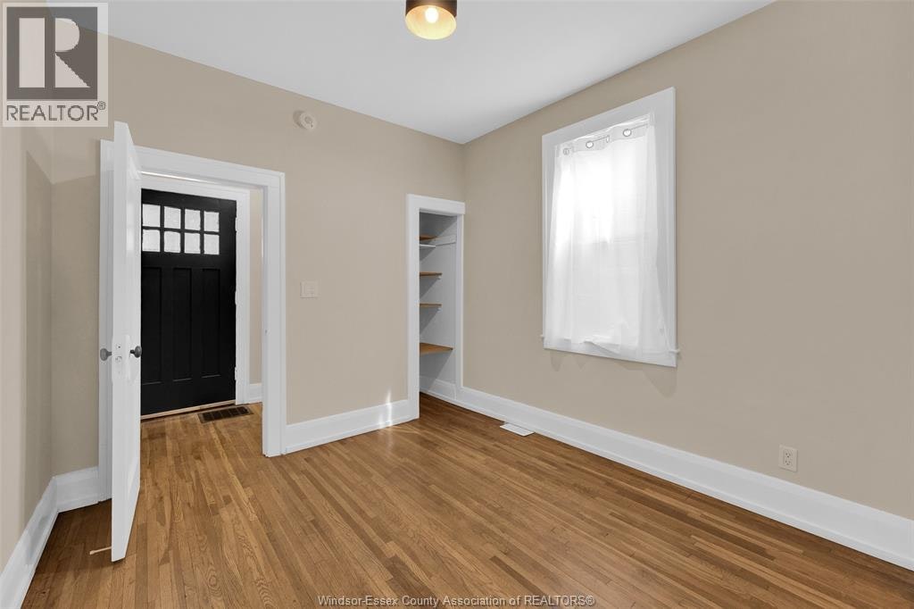UPPER-1605 Dougall Avenue, Windsor, ON, N8X 1S4 - 18