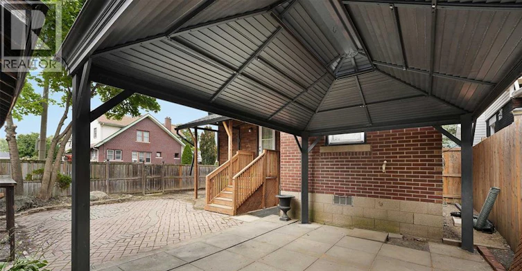 UPPER-1605 Dougall Avenue, Windsor, ON, N8X 1S4 - 4