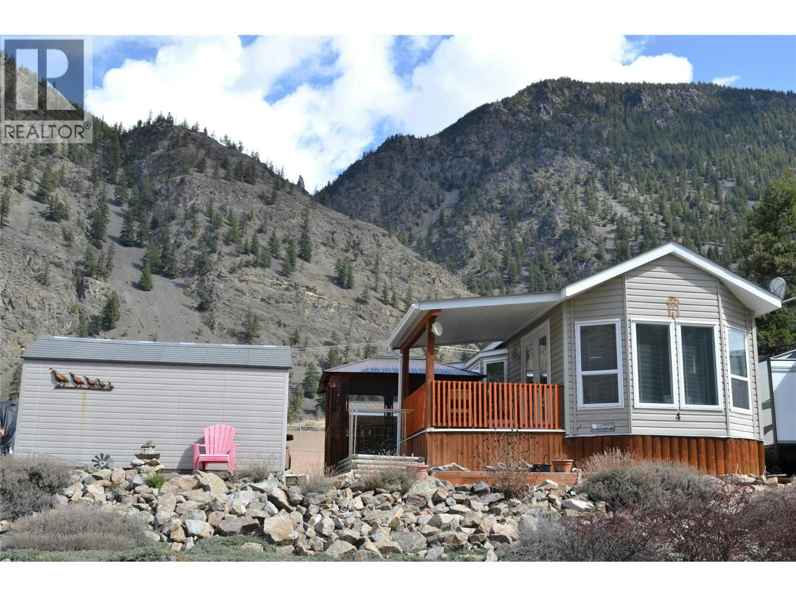 4-4354 3 Highway, Keremeos, BC, V0X 1N1