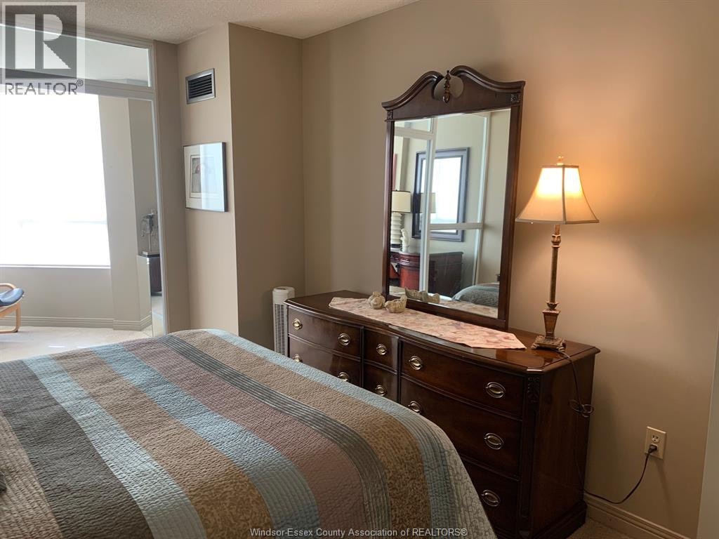 1701-75 Riverside Drive, Windsor, ON, N9A 7C2 - 14