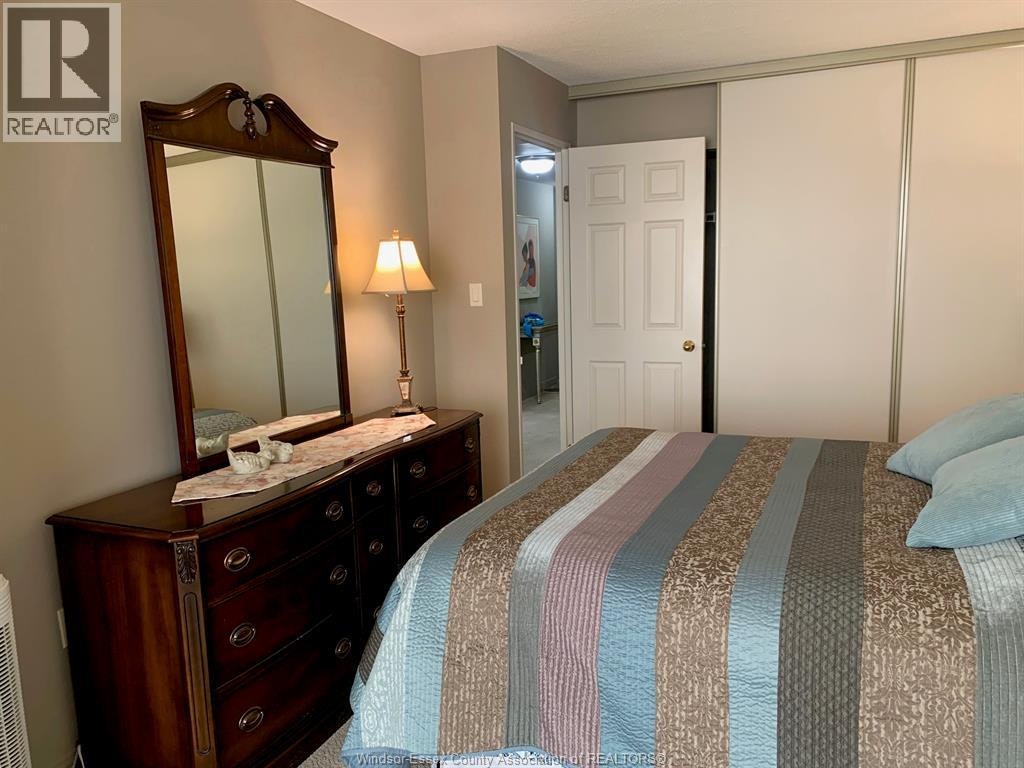 1701-75 Riverside Drive, Windsor, ON, N9A 7C2 - 12