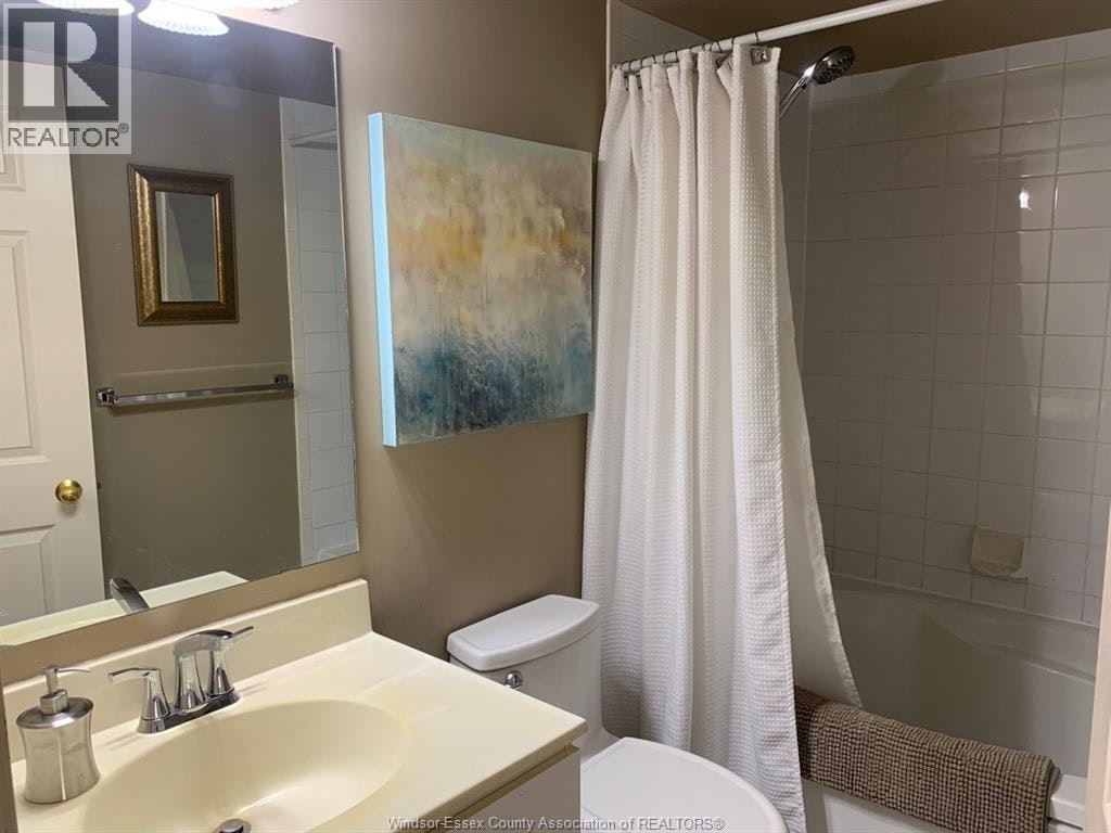 1701-75 Riverside Drive, Windsor, ON, N9A 7C2 - 24