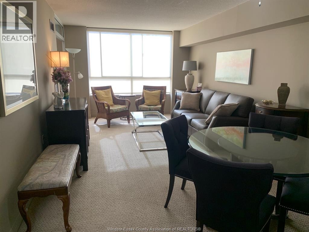 1701-75 Riverside Drive, Windsor, ON, N9A 7C2 - 3