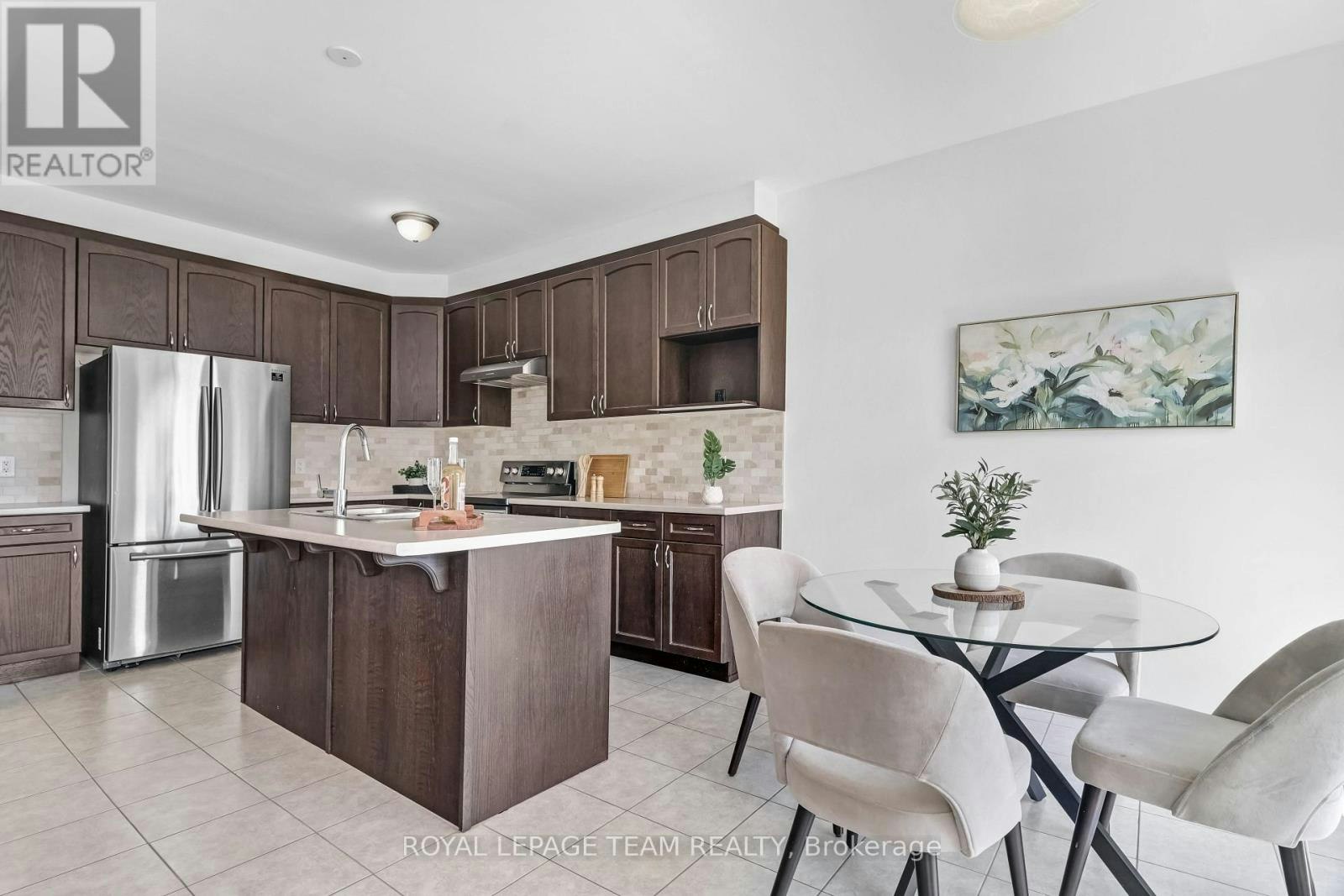 4852 Abbott Street E, Ottawa, ON, K2V 0J9 - 11