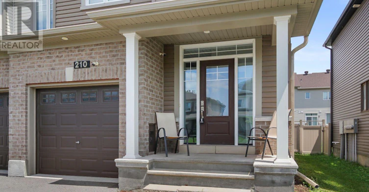 210 Bandelier Way, Ottawa, ON, K2S 2J4 - 2
