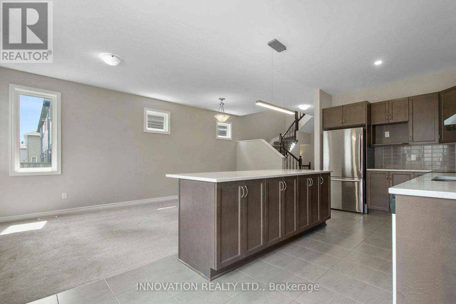 210 Bandelier Way, Ottawa, ON, K2S 2J4 - 13
