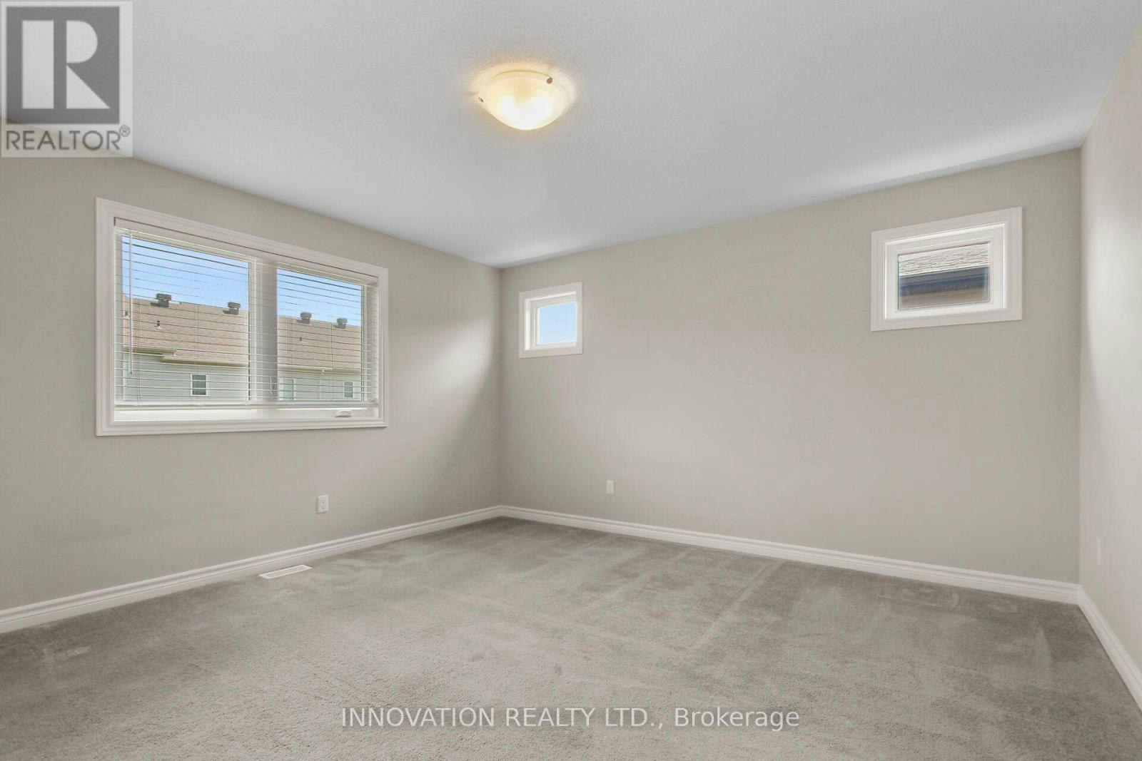 210 Bandelier Way, Ottawa, ON, K2S 2J4 - 18